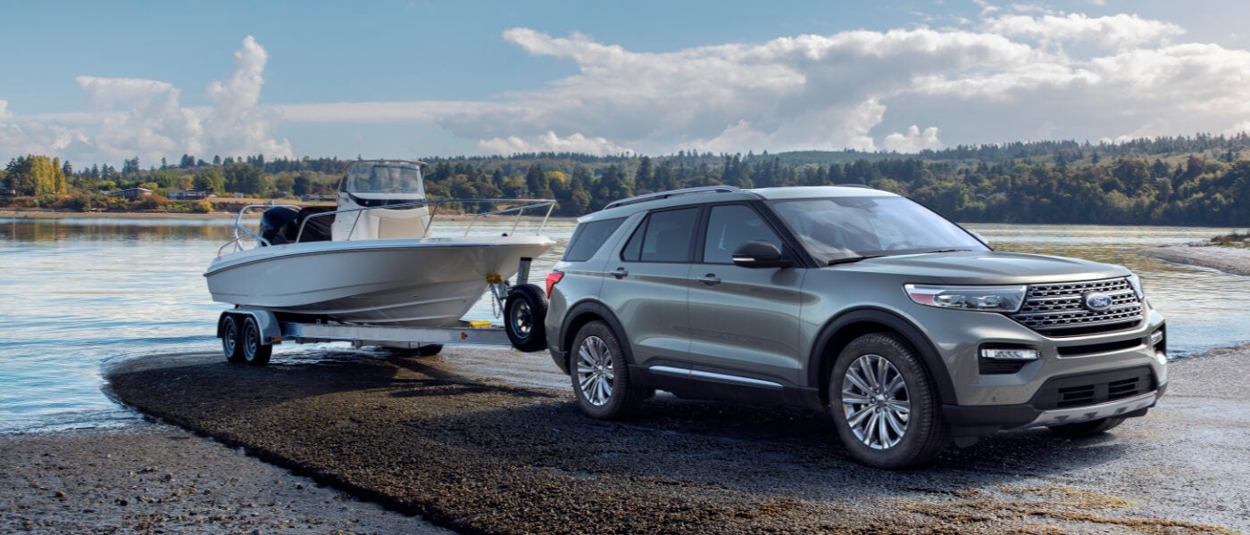 2024 Ford Explorer exterior towing boat at water