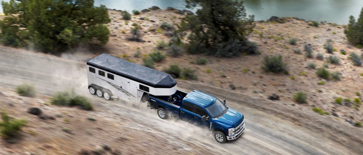 2024 Ford SuperDuty F-250 exterior towing trailer